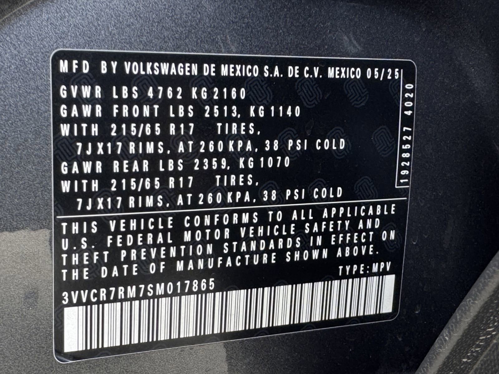 Used 2025 Volkswagen Tiguan S image 26