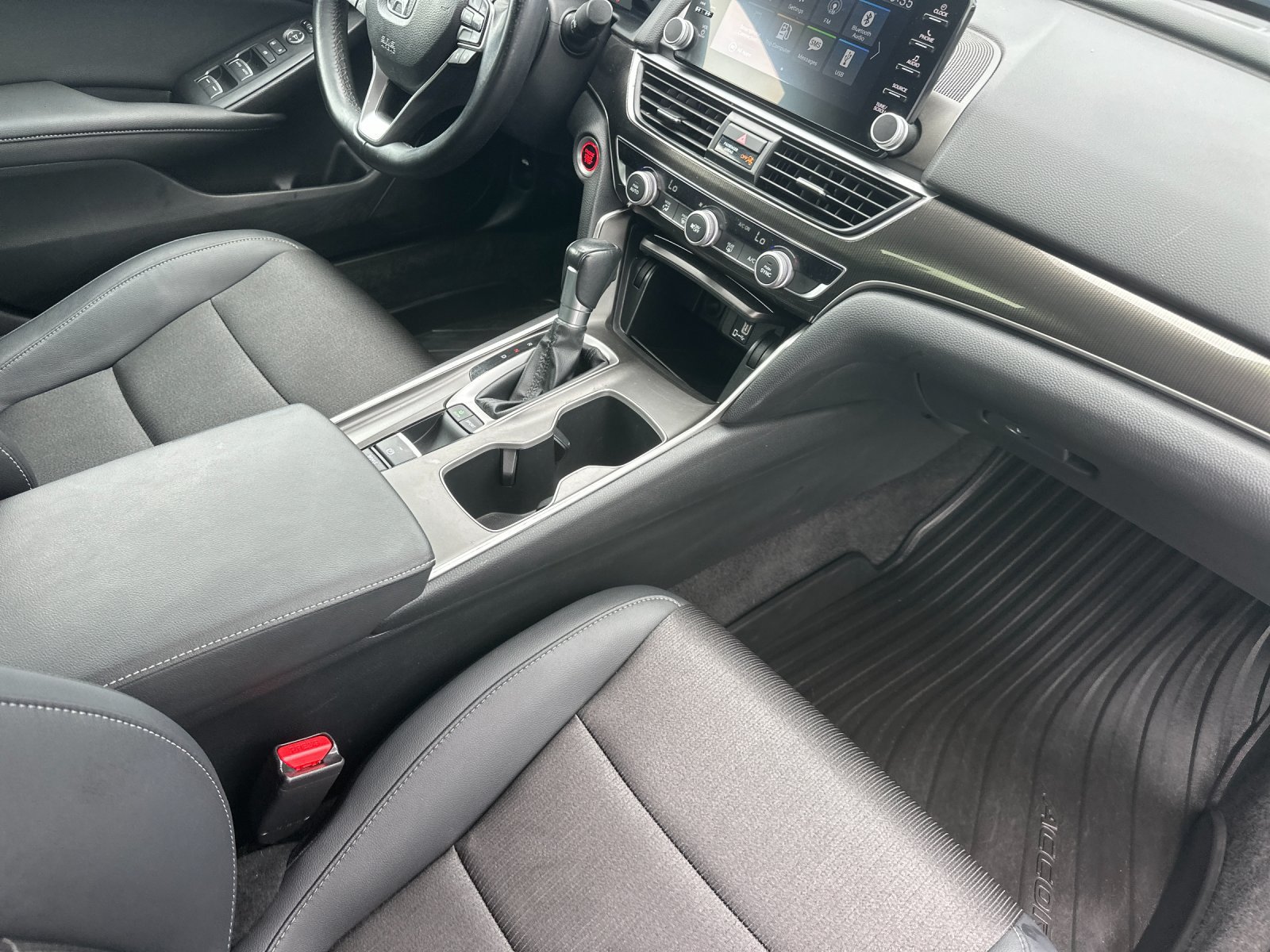 Used 2020 Honda Accord Sport image 15
