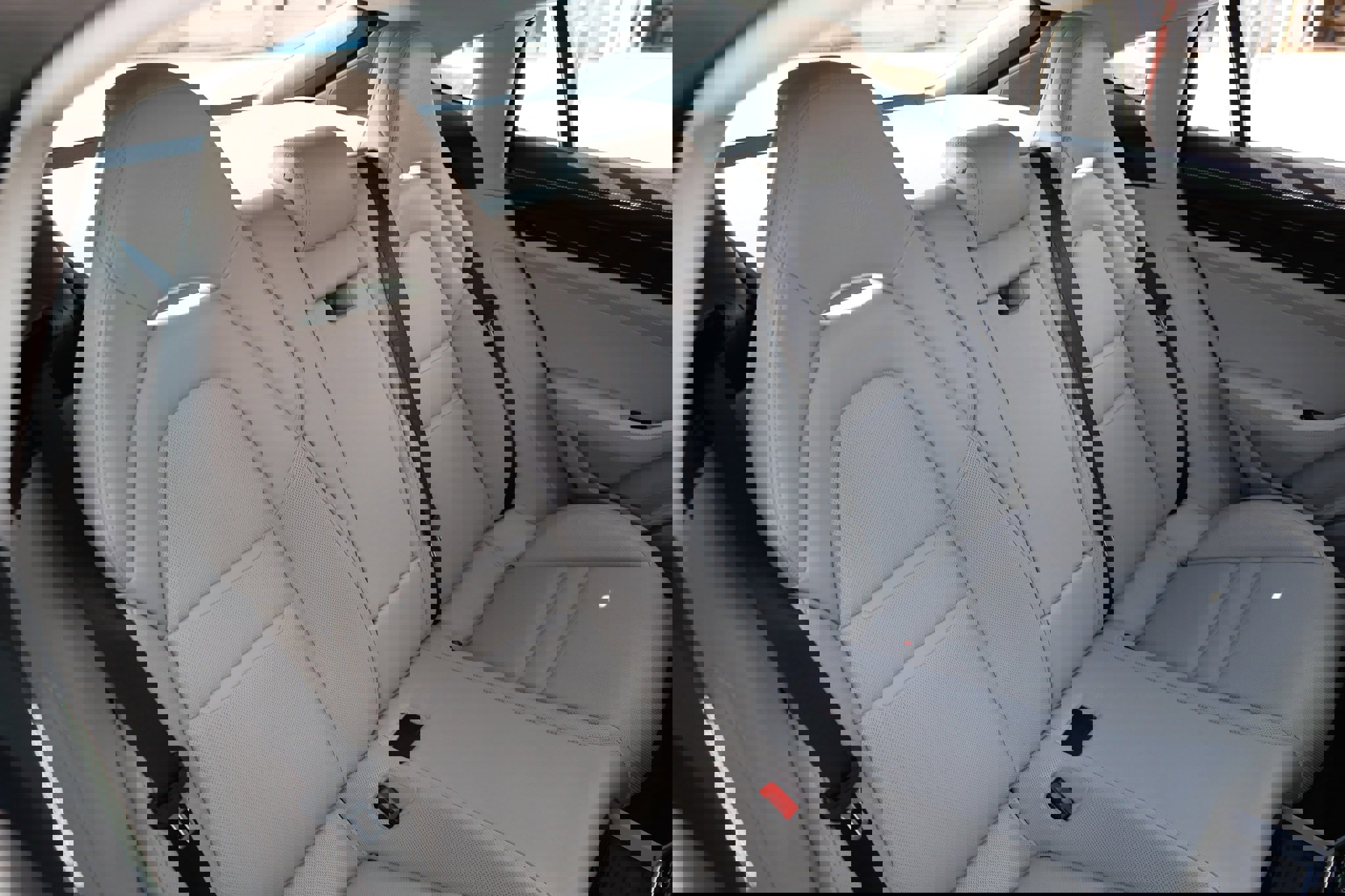 Used 2020 Porsche Panamera image 17