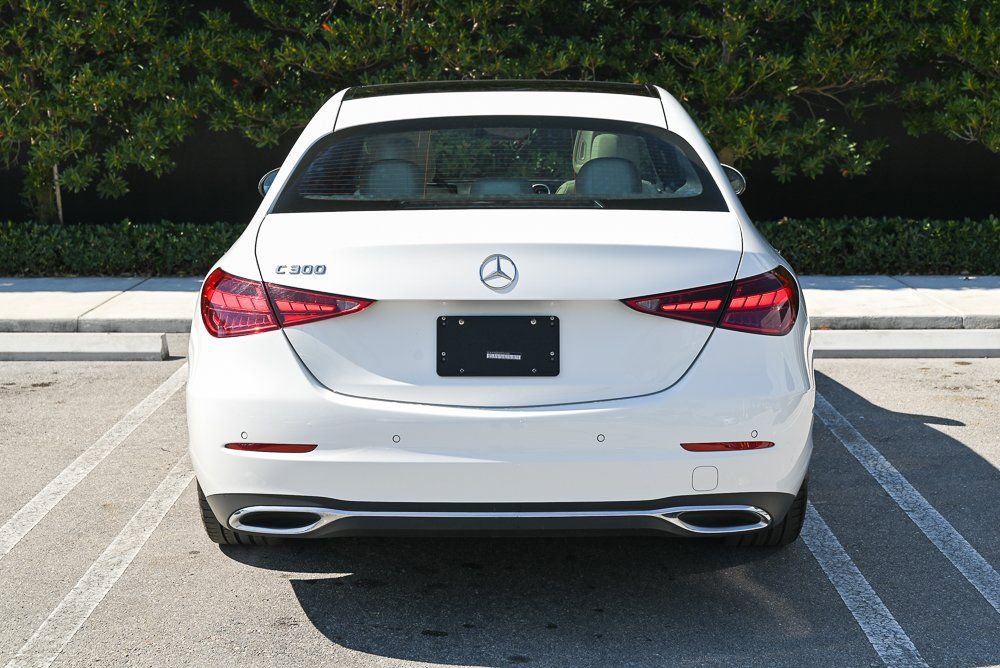 Used 2025 Mercedes-Benz C 300 Sedan image 5