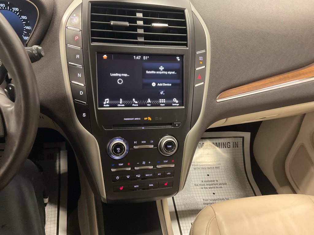 Used 2019 Lincoln MKC Select w/ Select Plus Package AWD/4WD image 18