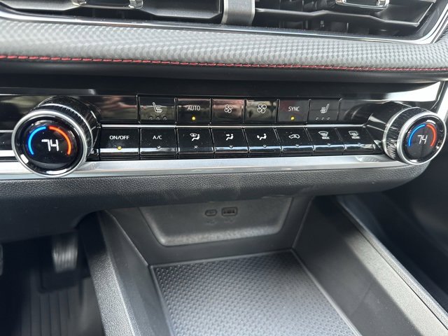 New 2026 Chevrolet Equinox RS w/ LPO, Floor Liner Package image 15