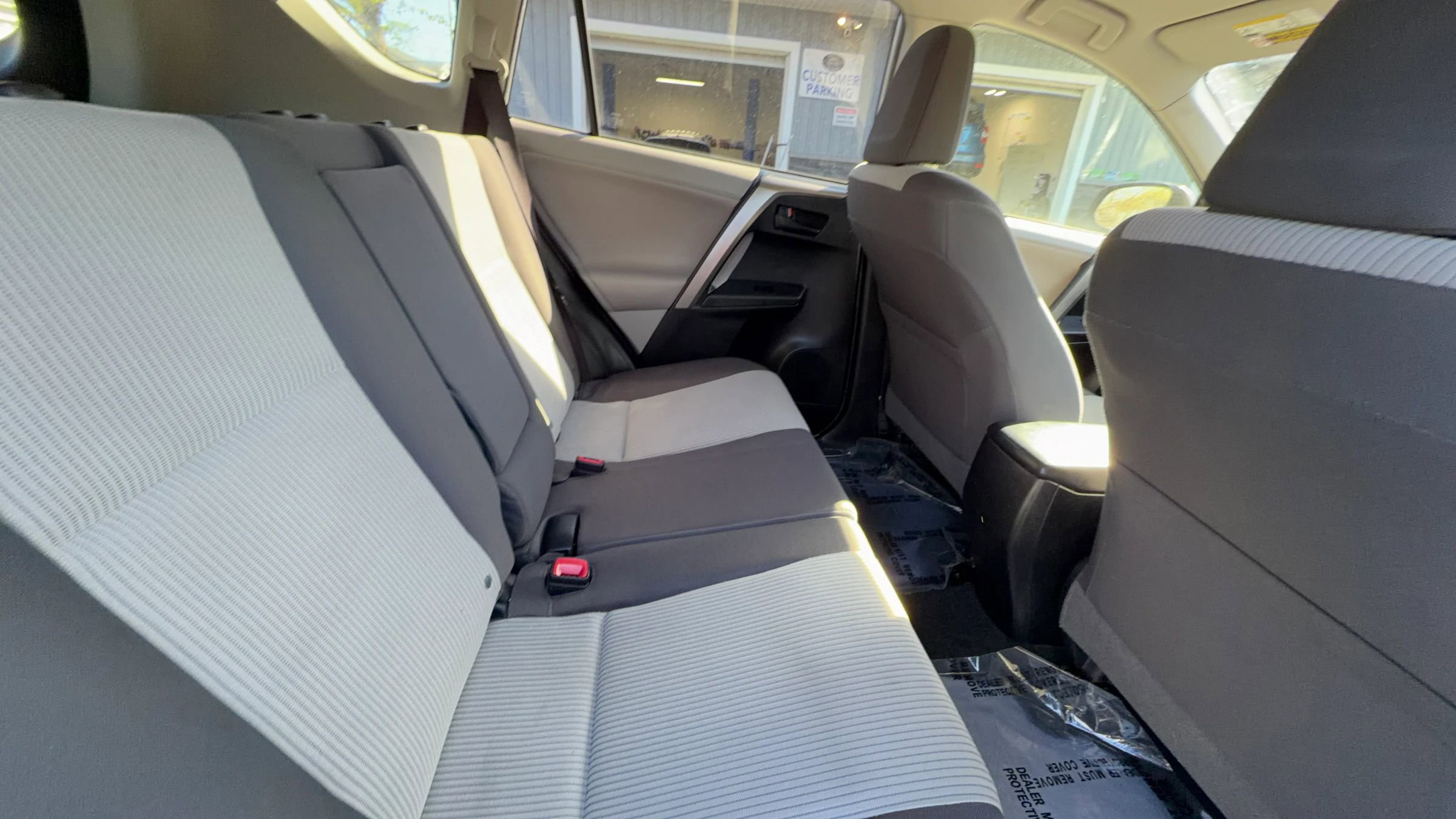 Used 2013 Toyota RAV4 LE AWD/4WD image 18