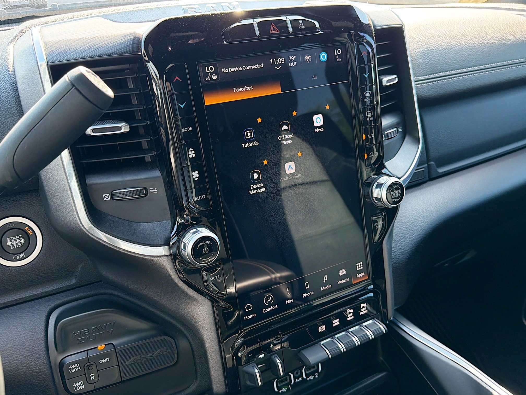 Used 2024 RAM 2500 Laramie w/ Night Edition image 26