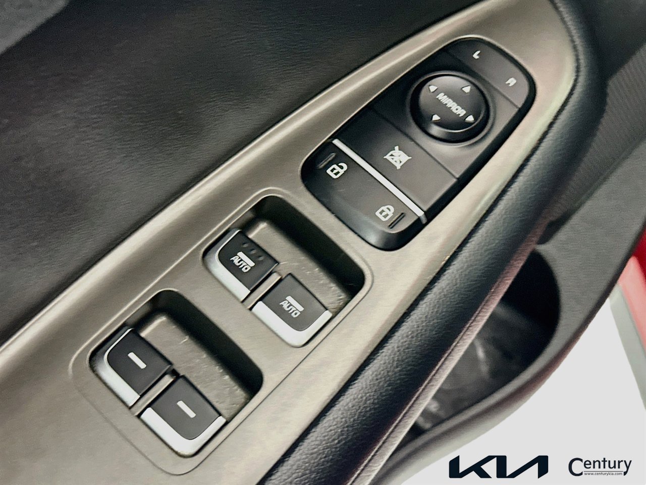 Certified 2019 Kia Optima S FWD image 17