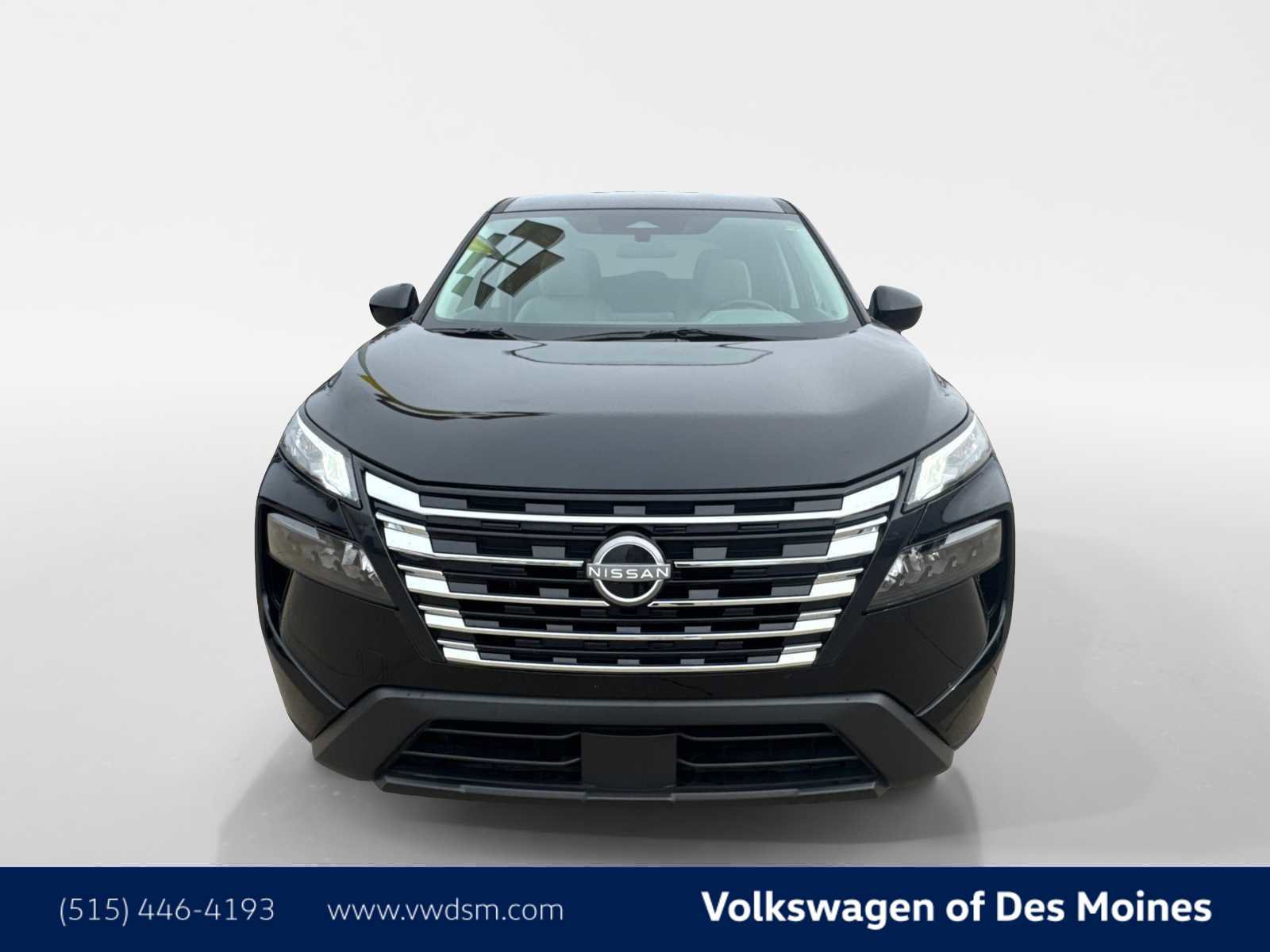 Used 2025 Nissan Rogue SV image 7