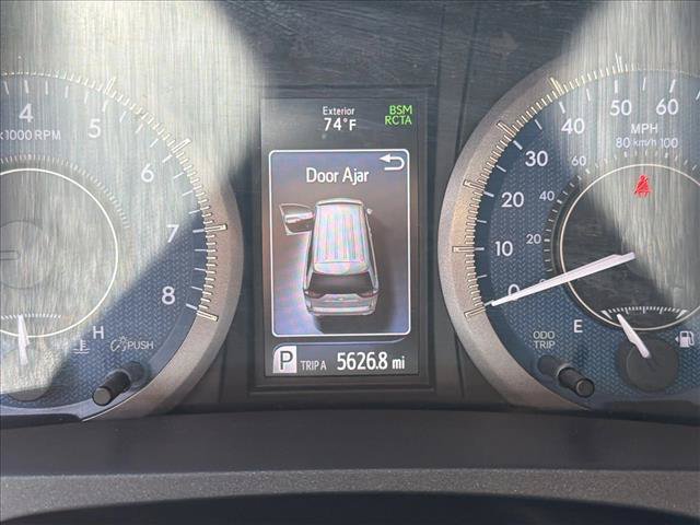 Used 2018 Toyota Sienna XLE FWD image 17