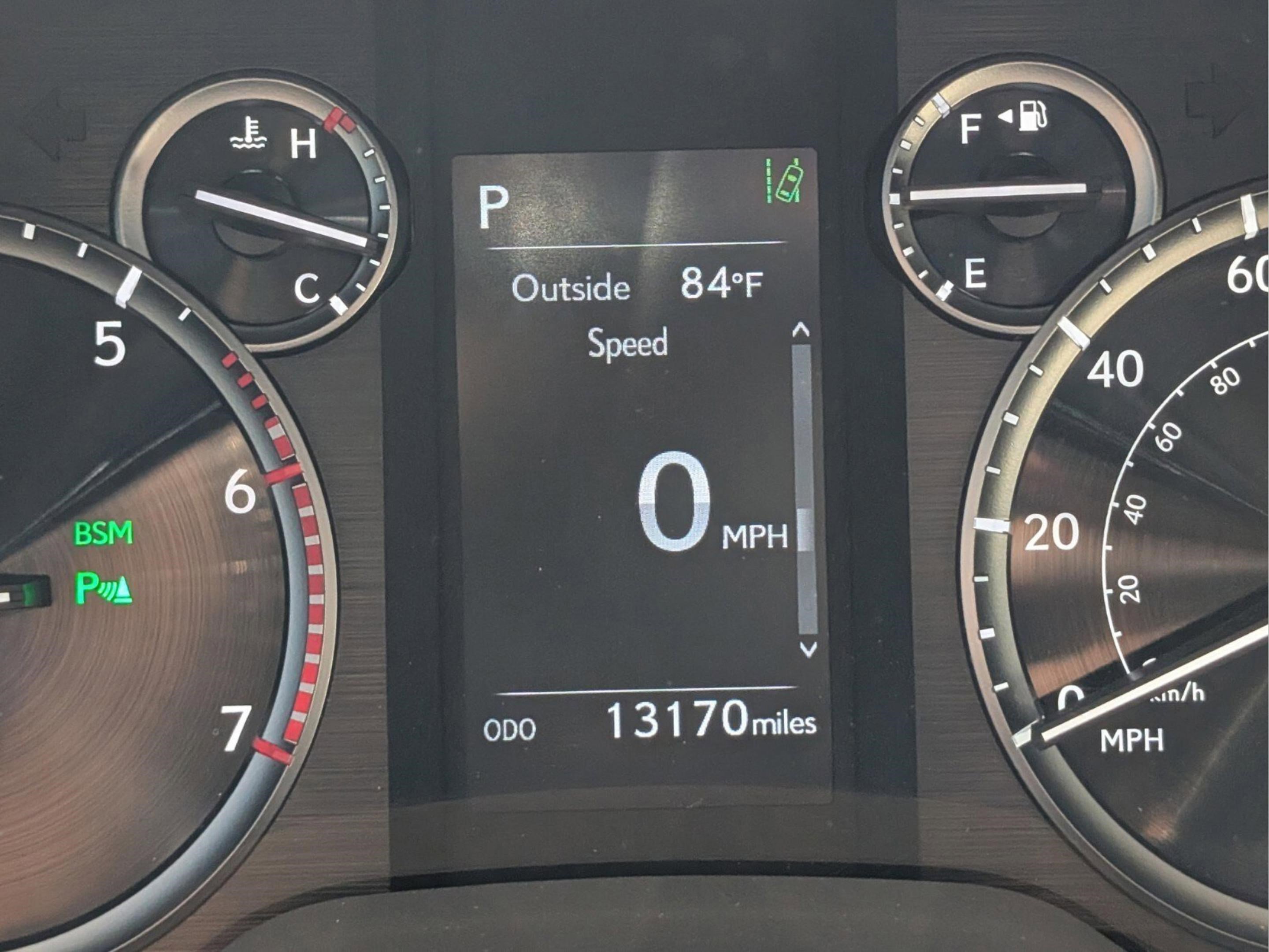 Used 2023 Lexus GX 460 Premium w/ Premium Plus Package image 16