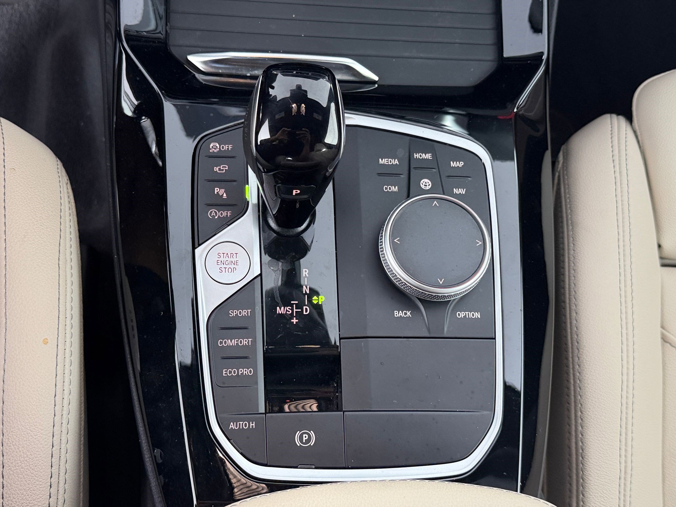 Certified 2024 BMW X3 sDrive30i w/ Premium Package w/ZPA RWD image 17