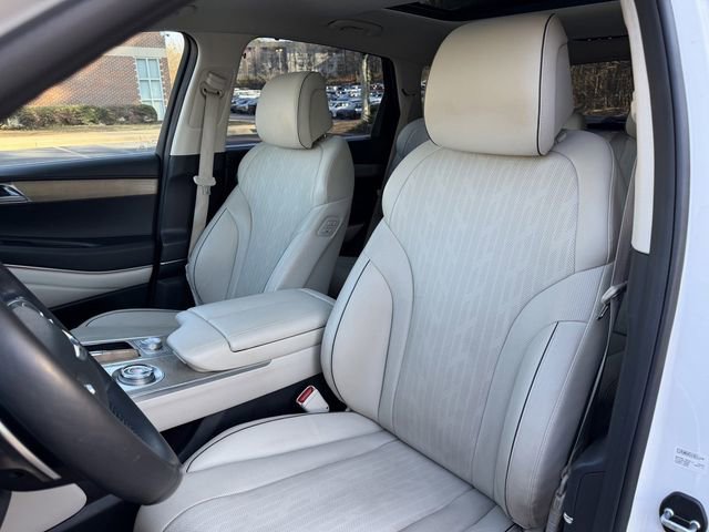 Used 2023 Genesis GV80 2.5T w/ Prestige 20" Package image 11
