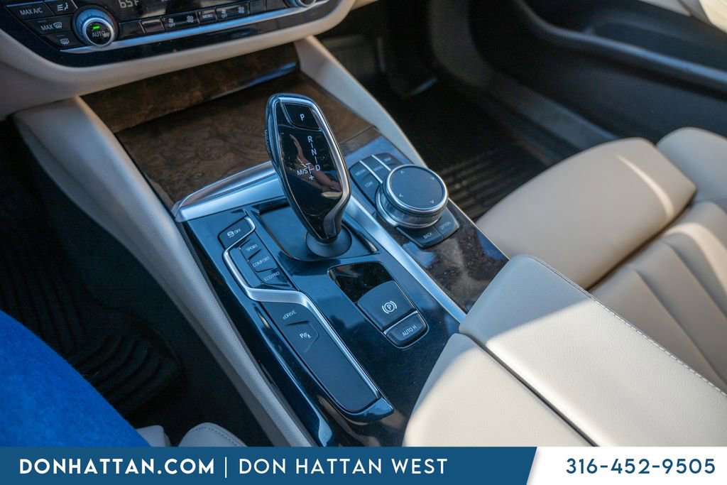 Used 2018 BMW 530e image 12