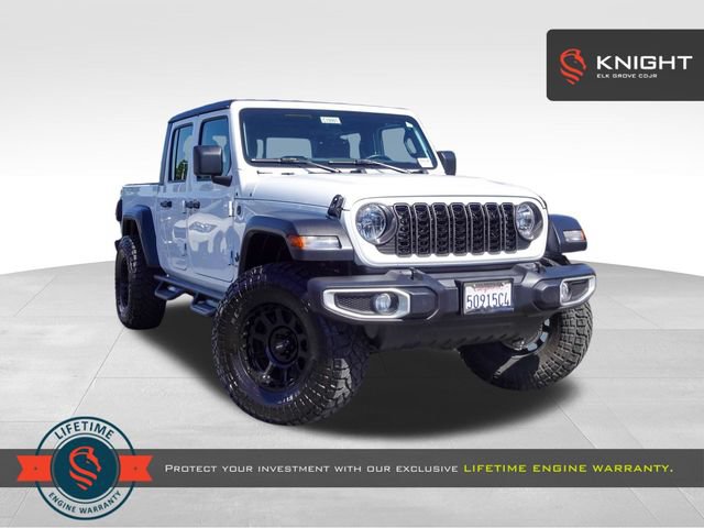Used 2024 Jeep Gladiator Sport AWD/4WD image 1
