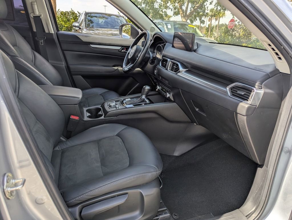 Used 2021 MAZDA CX-5 Touring image 30