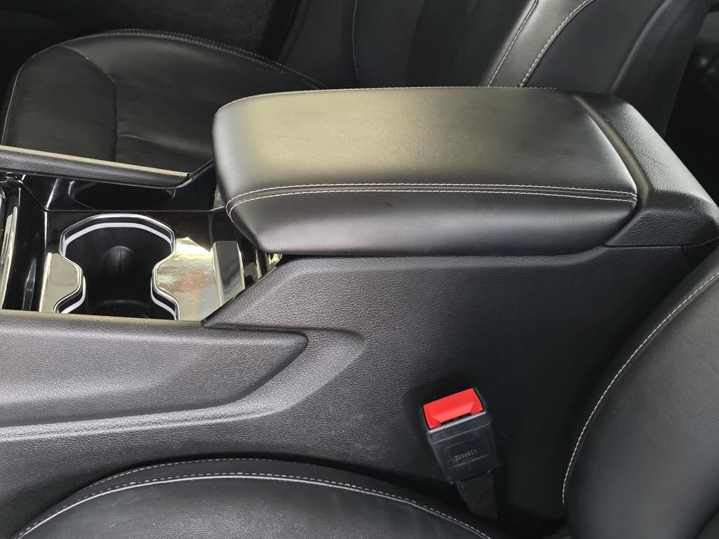Used 2022 Jeep Grand Cherokee L Limited RWD image 8
