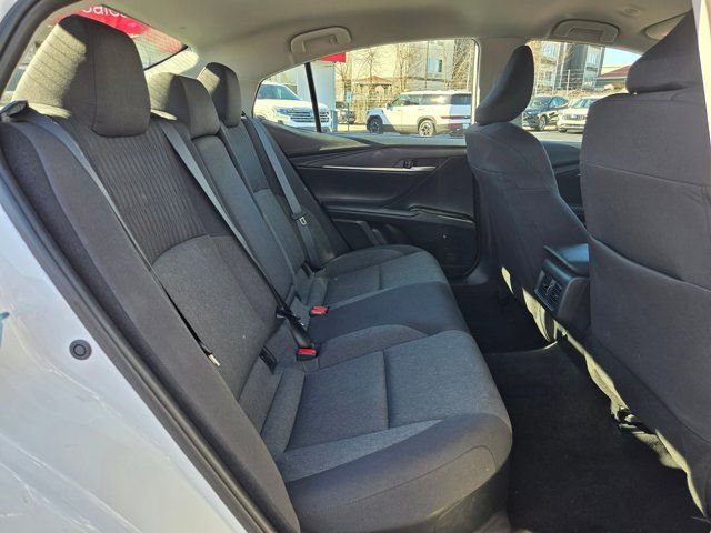 Used 2025 Toyota Camry LE image 26