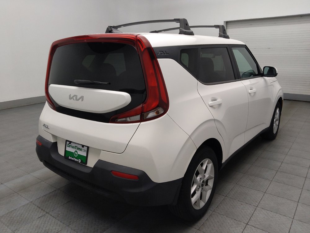 Used 2022 Kia Soul LX w/ Technology Package image 9