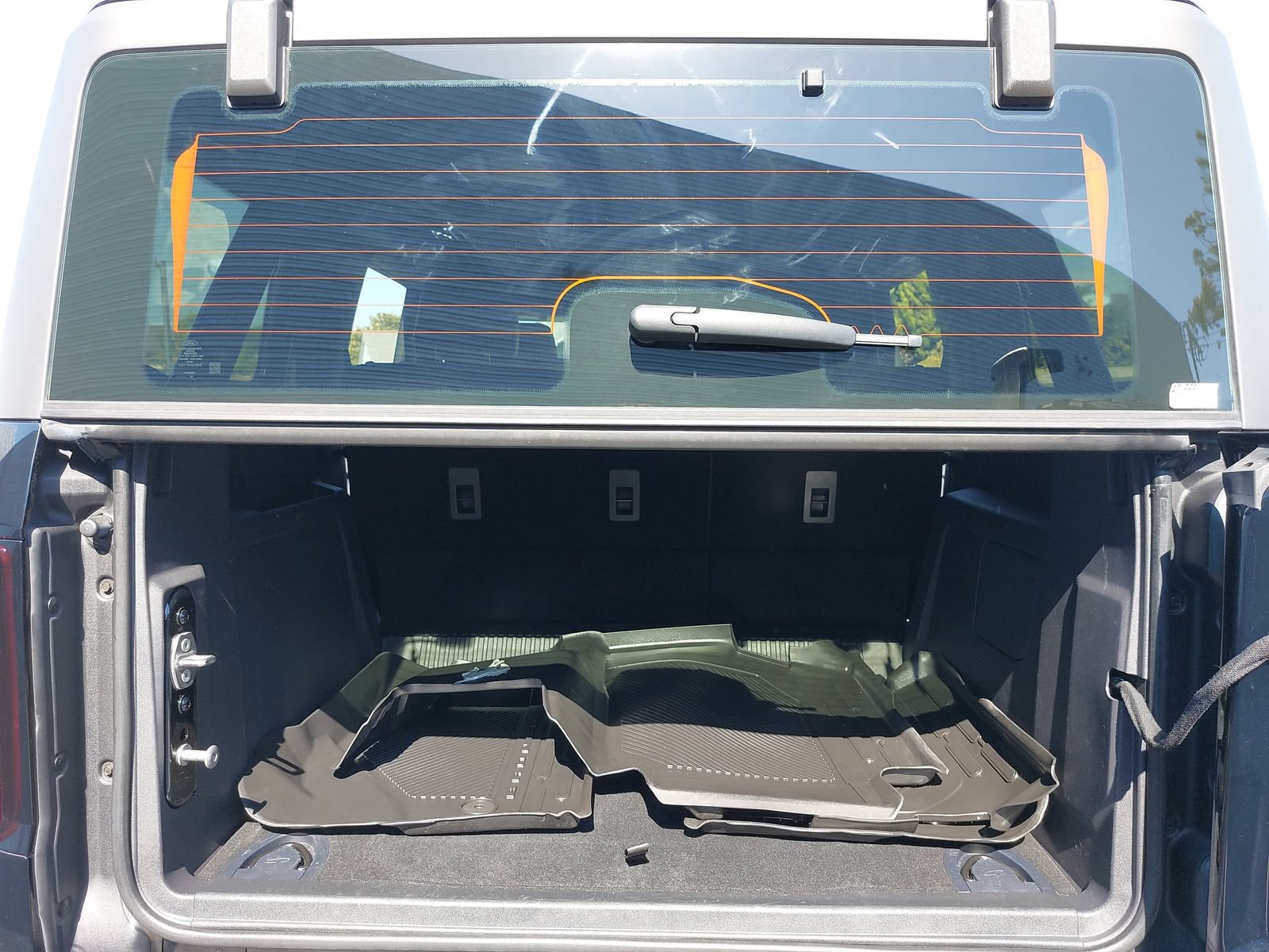 Used 2023 Ford Bronco 4-Door AWD/4WD image 13