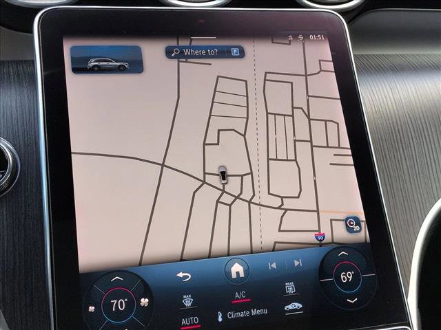 Used 2023 Mercedes-Benz GLC 300 4MATIC image 17