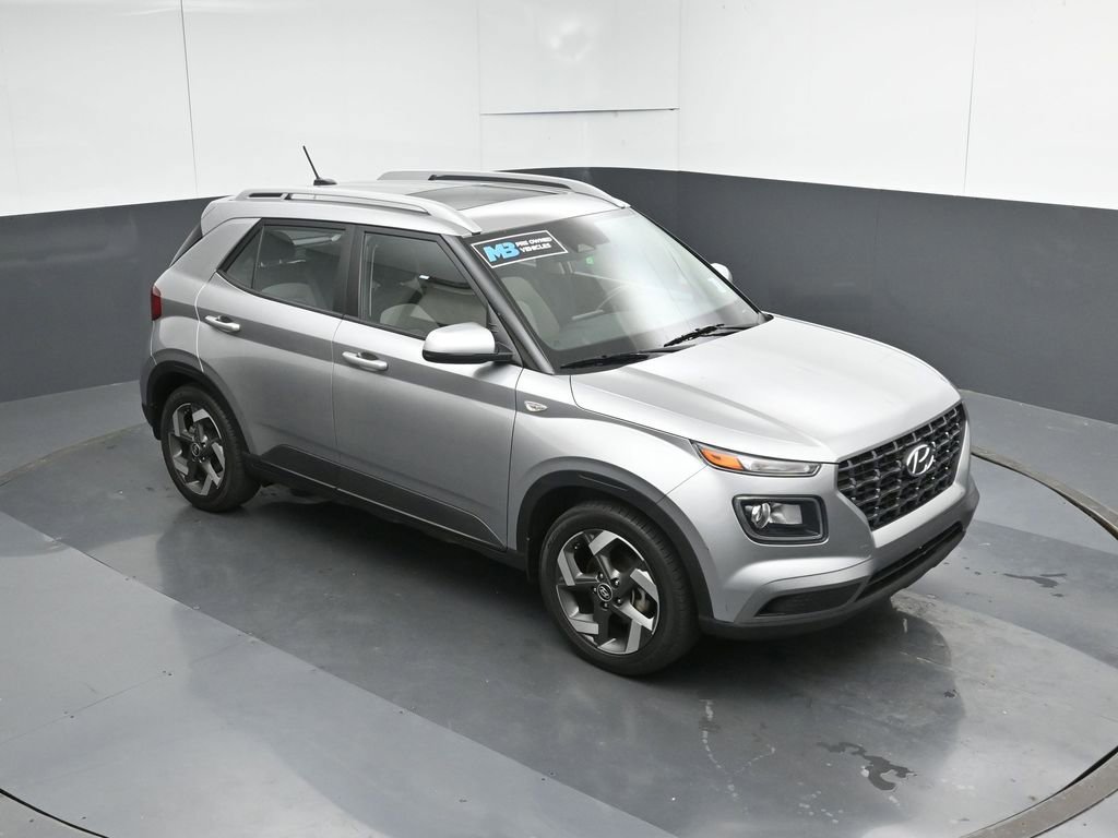Used 2023 Hyundai Venue SEL FWD image 52