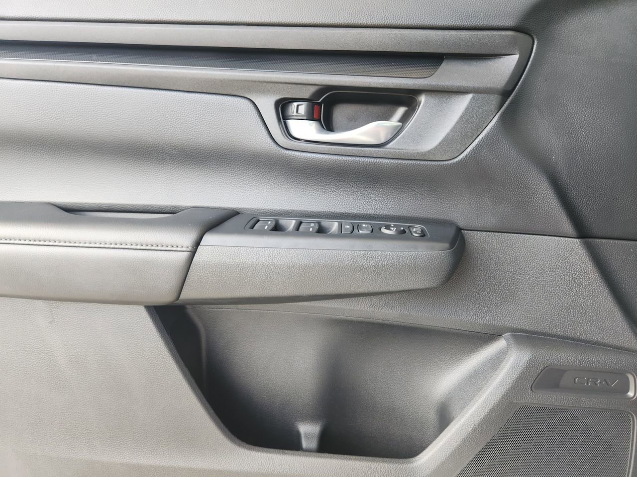 Used 2023 Honda CR-V LX image 22