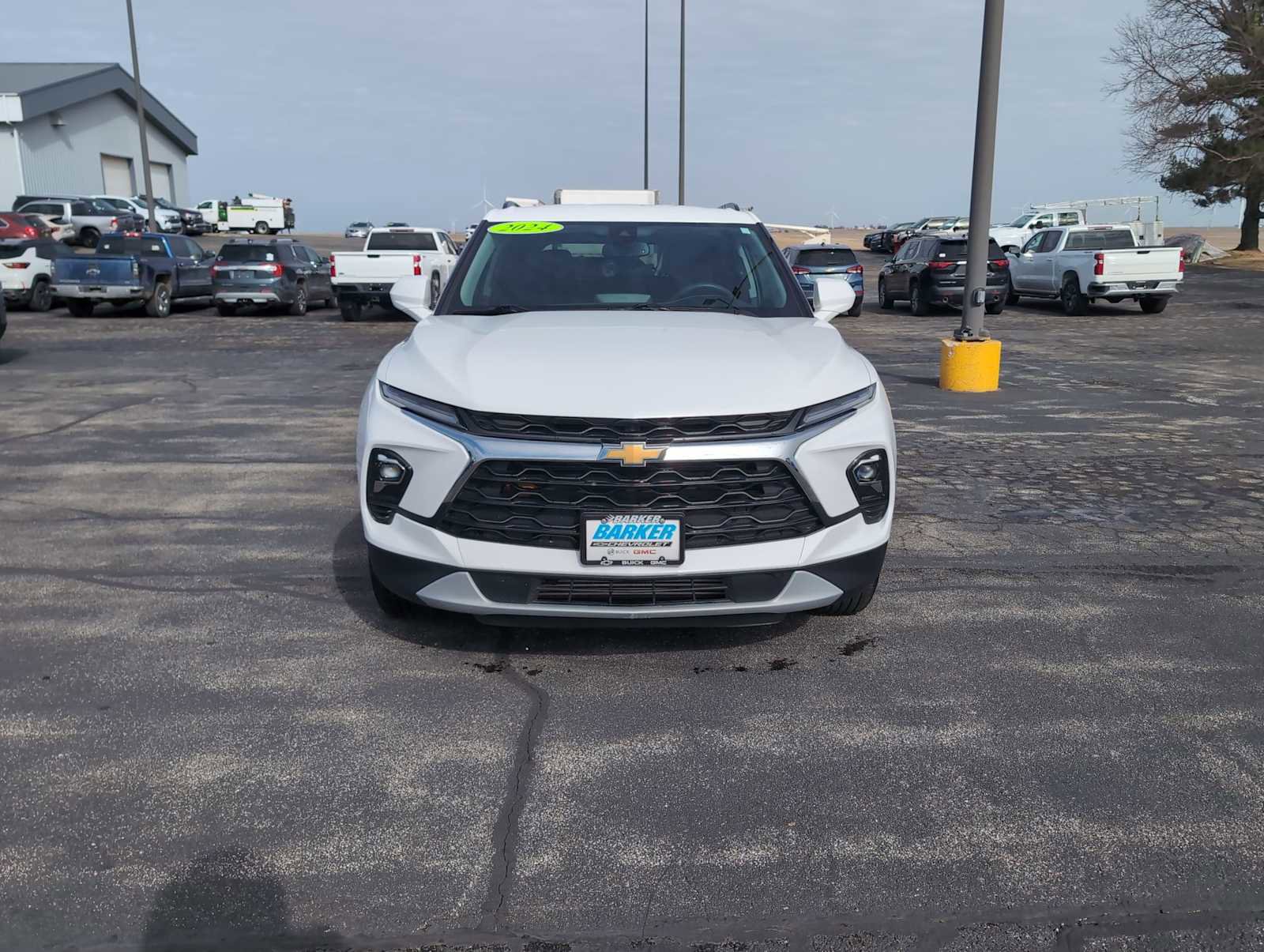 Used 2024 Chevrolet Blazer LT w/ Convenience Package image 3