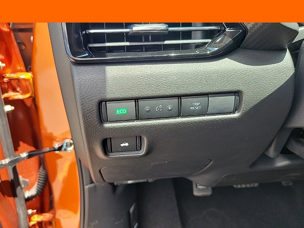 New 2024 Nissan Sentra SR w/ SR Premium Package image 18