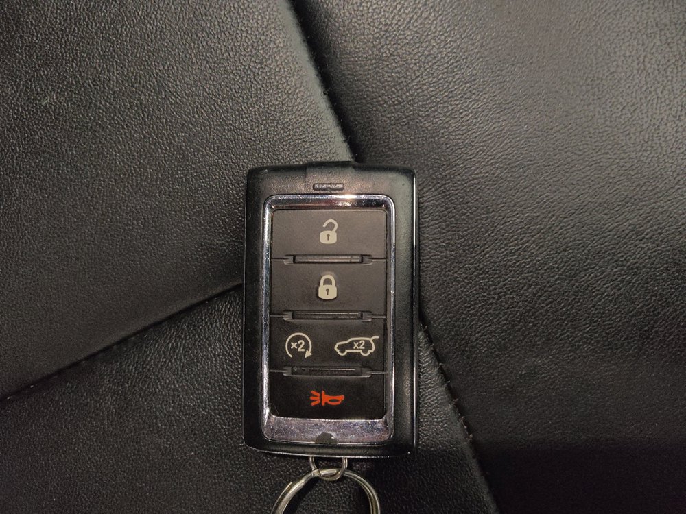 Used 2022 Jeep Grand Cherokee Limited 4xe w/ MOPAR Finishing Package AWD/4WD image 32