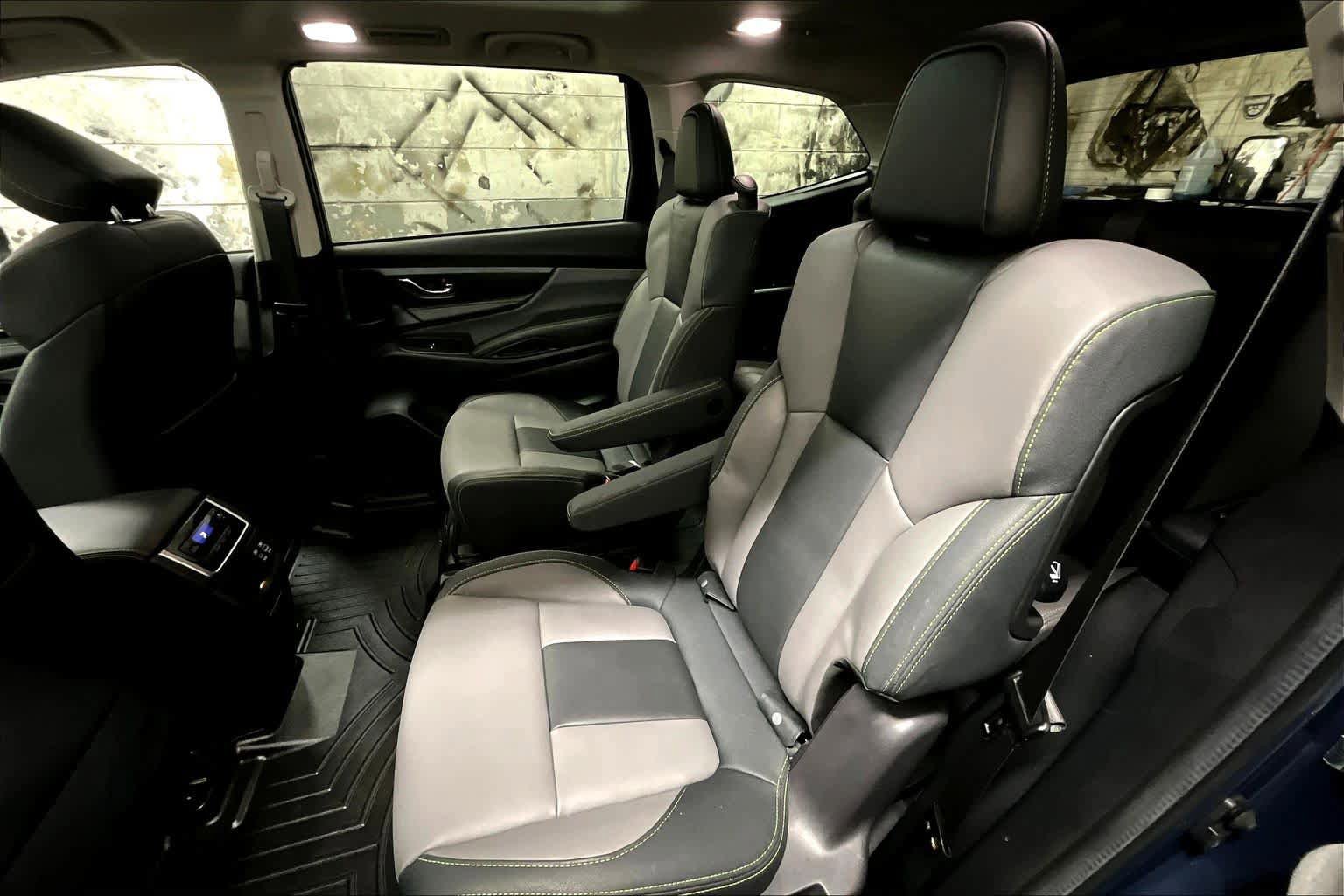 Used 2025 Subaru Ascent Onyx Edition image 20