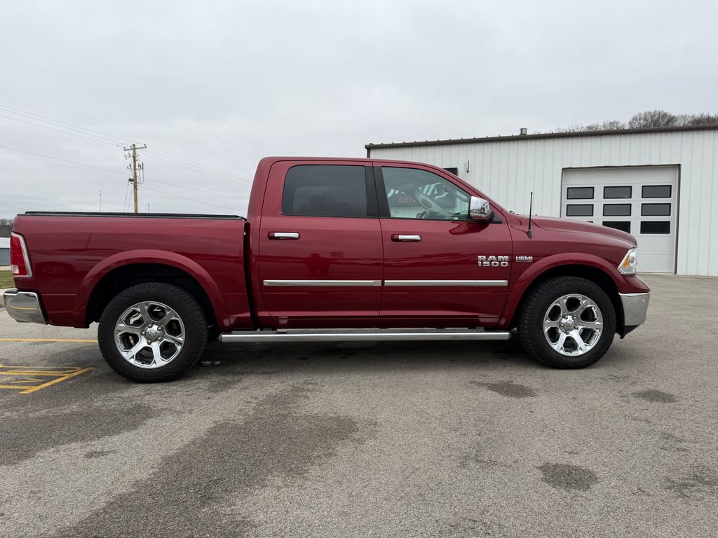 Used 2015 RAM 1500 Laramie w/ Convenience Group AWD/4WD image 4