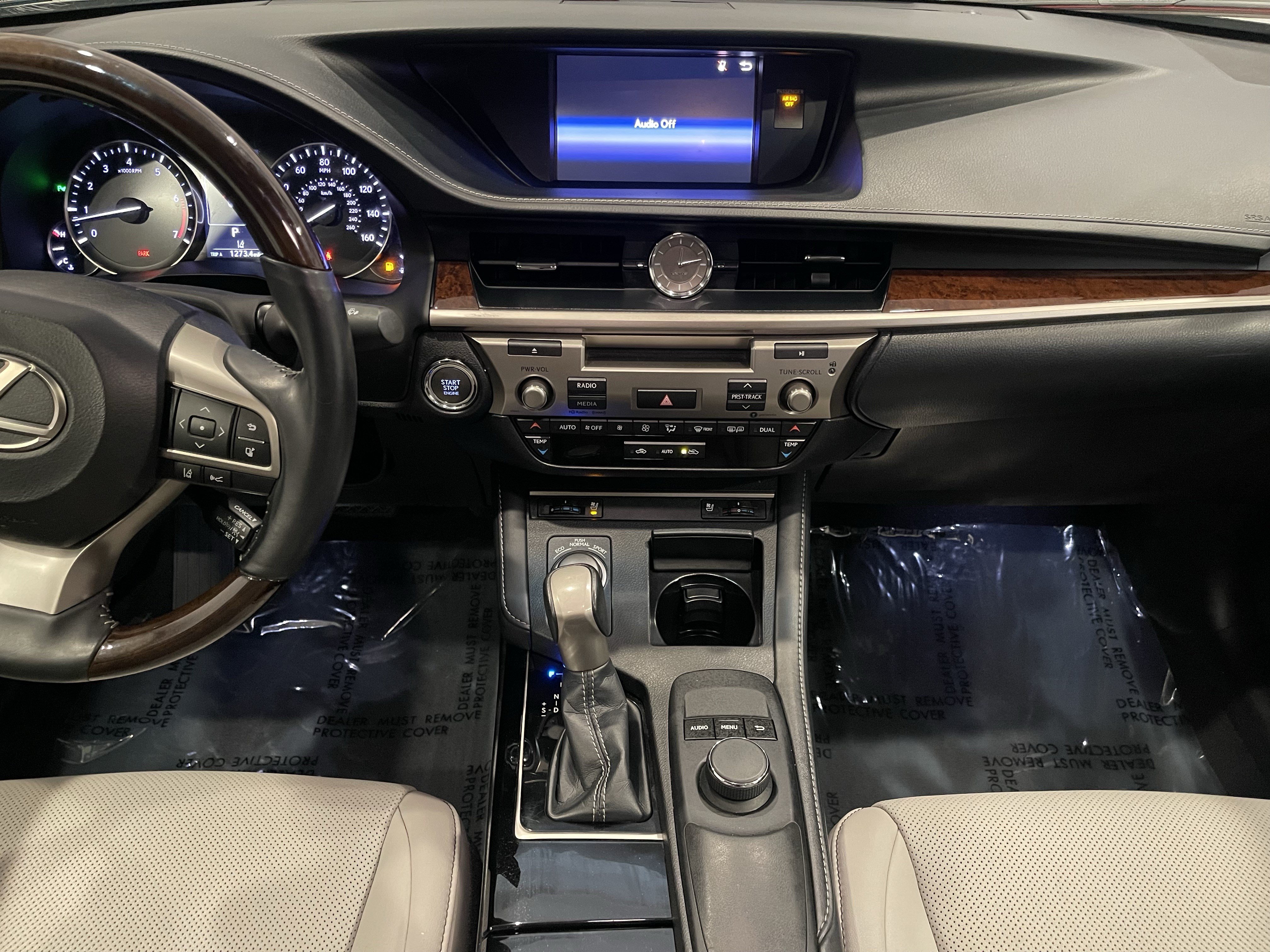 Used 2018 Lexus ES 350 w/ Premier Package FWD image 17