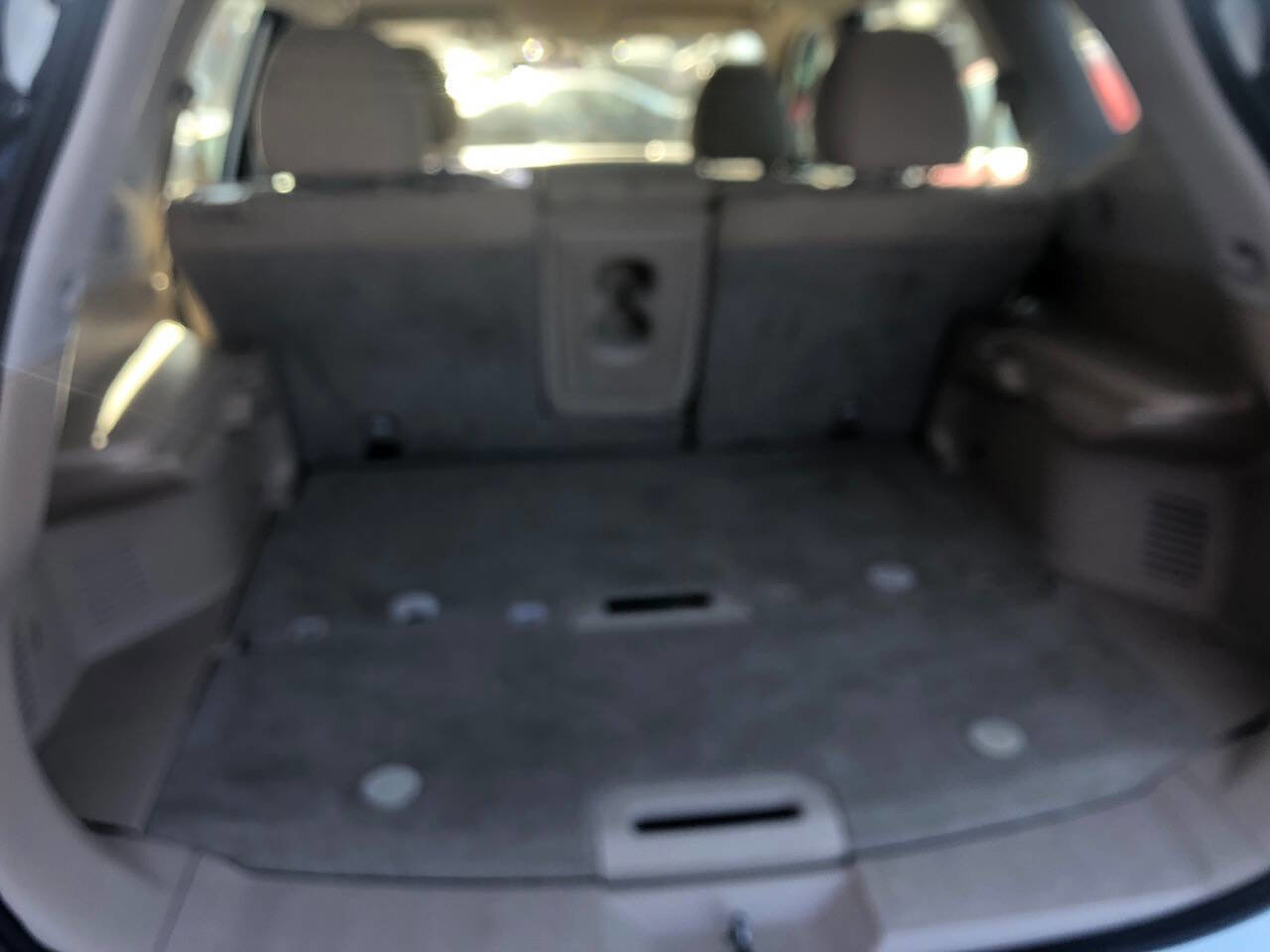 Used 2015 Nissan Rogue S image 6