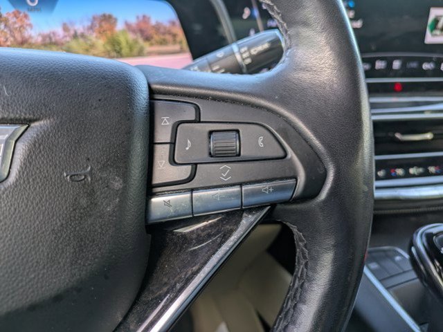 Used 2021 Cadillac Escalade Premium Luxury w/ Driver Assist Tech Package image 11