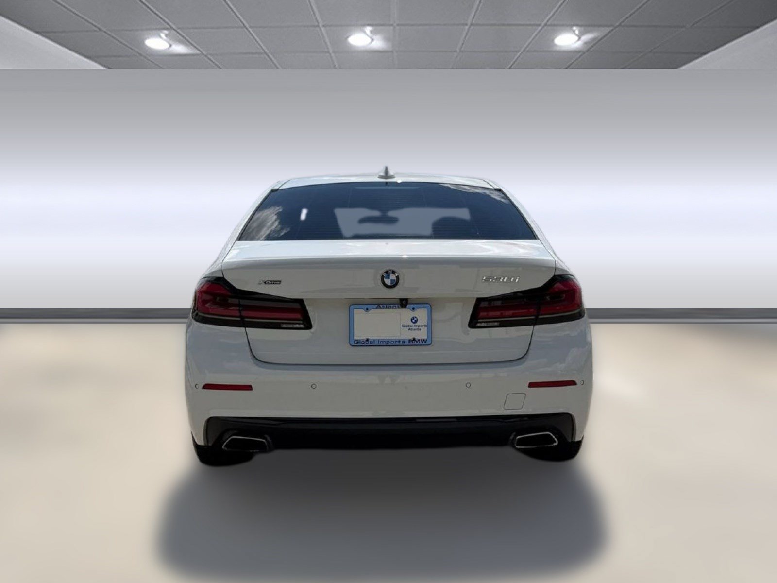 Used 2021 BMW 530i xDrive AWD/4WD image 10