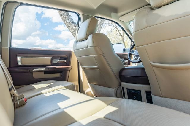 Used 2014 RAM 2500 Laramie w/ Convenience Group image 43
