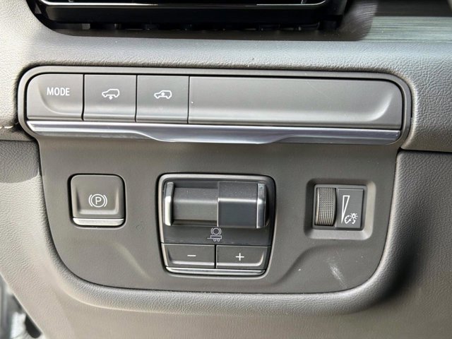 Used 2023 Cadillac Escalade Sport w/ Touring Package image 34