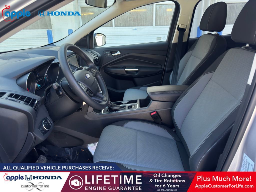 Used 2017 Ford Escape SE w/ Equipment Group 201A video 3