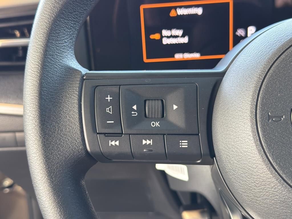 New 2026 Nissan Kicks SV image 18