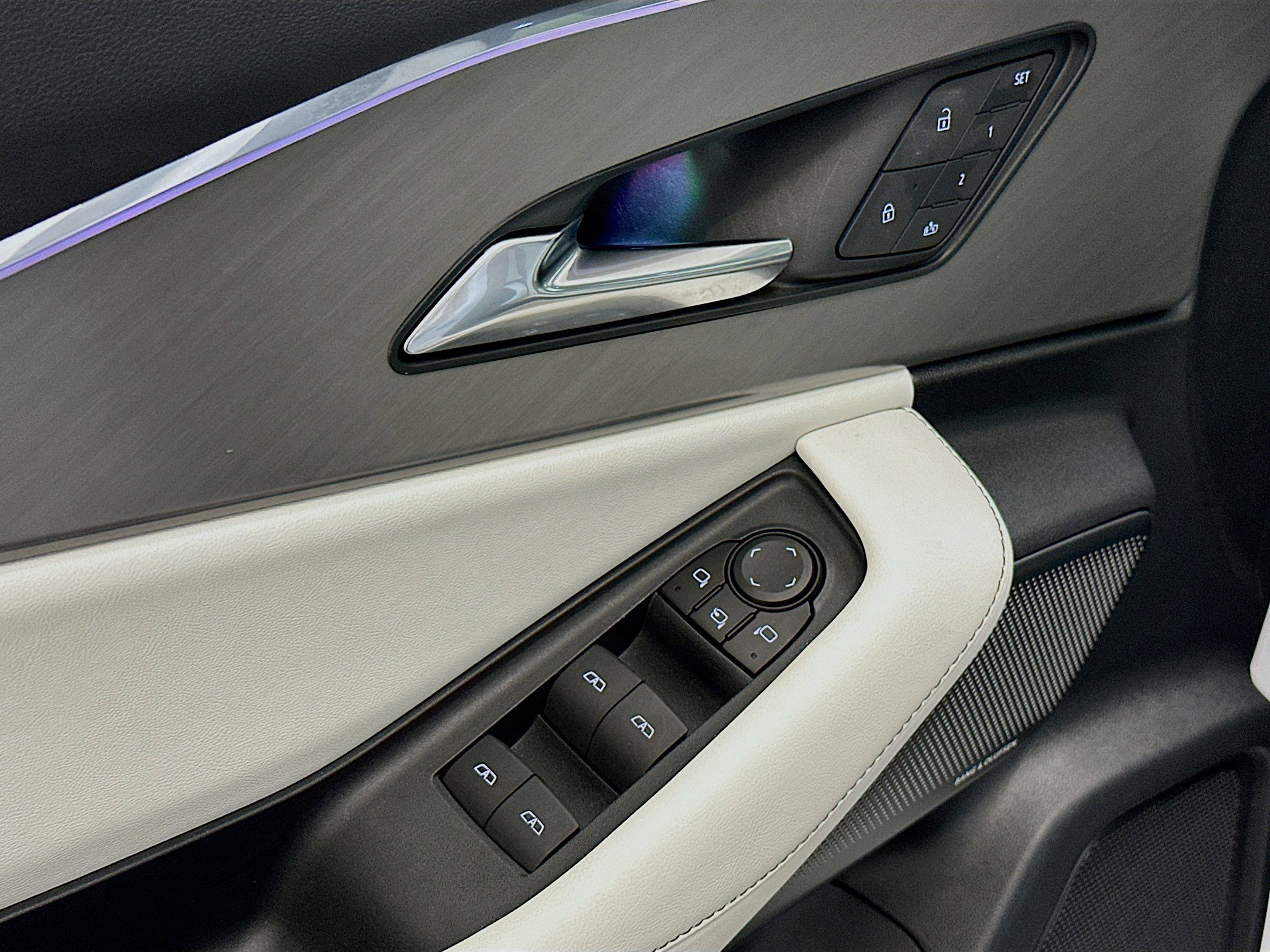 Used 2024 Acura ZDX A-Spec AWD/4WD image 15