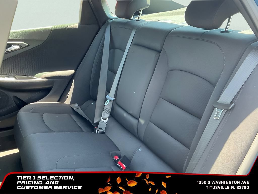 Used 2024 Chevrolet Malibu LT FWD image 17