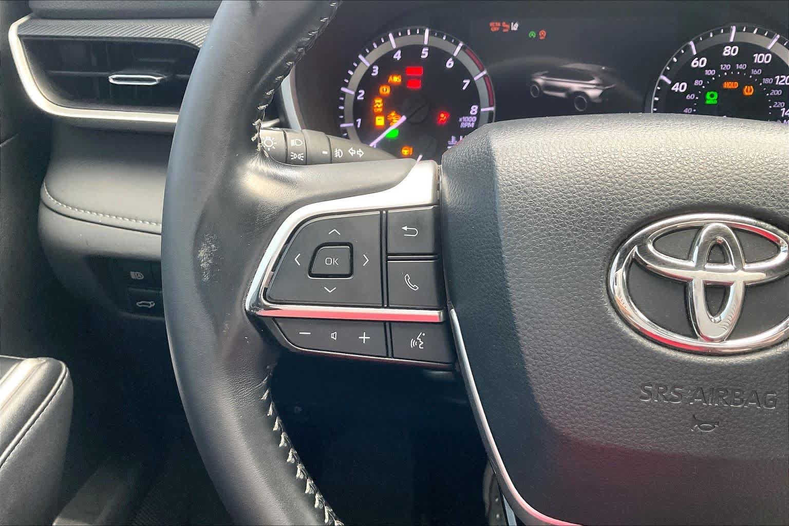 Used 2023 Toyota Highlander XSE FWD image 24