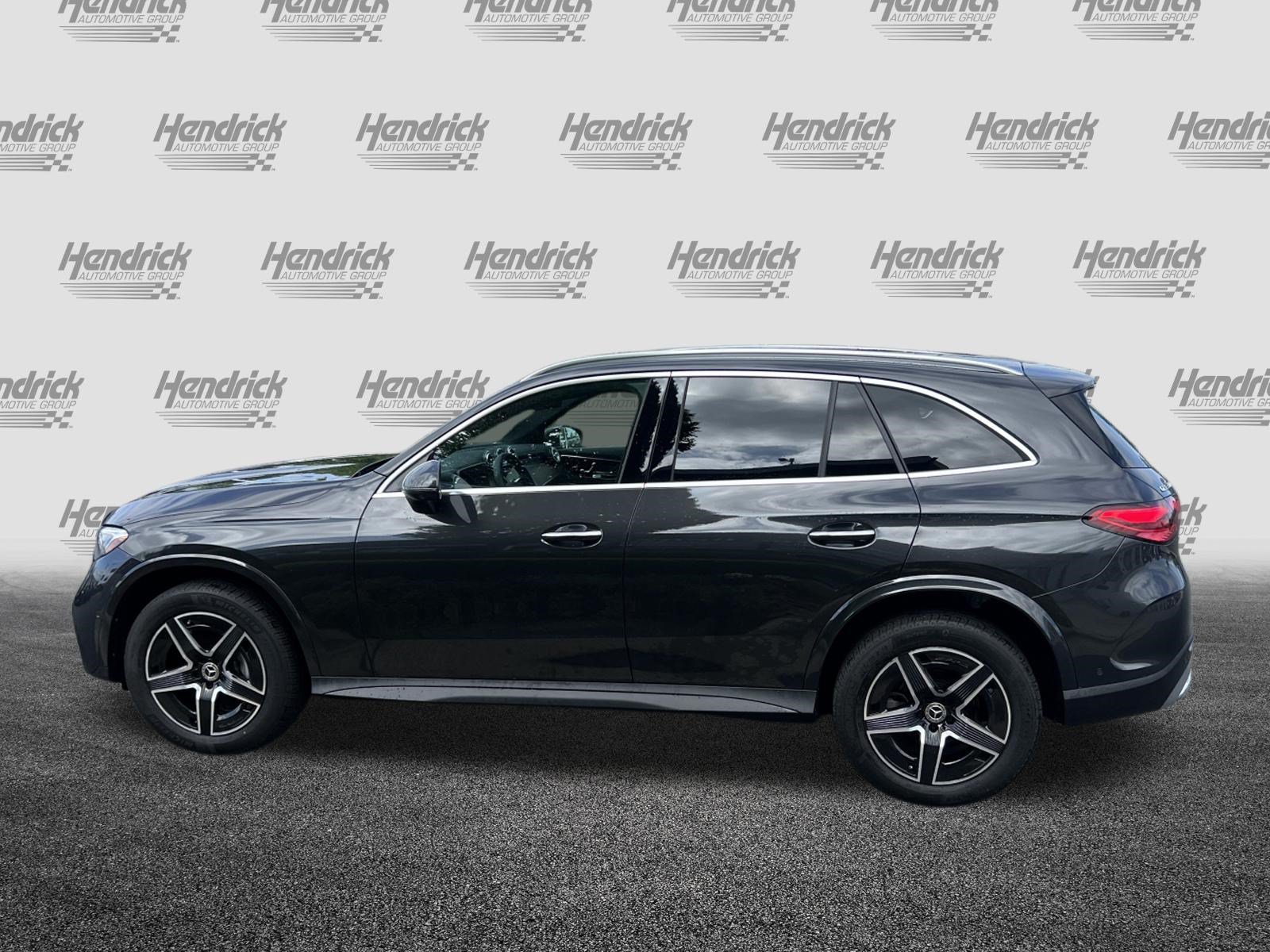Certified 2025 Mercedes-Benz GLC 300 4MATIC image 7