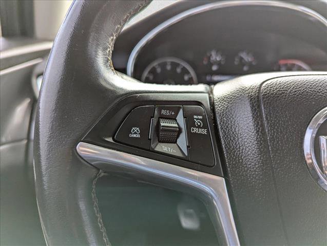 Used 2021 Buick Encore Preferred image 13