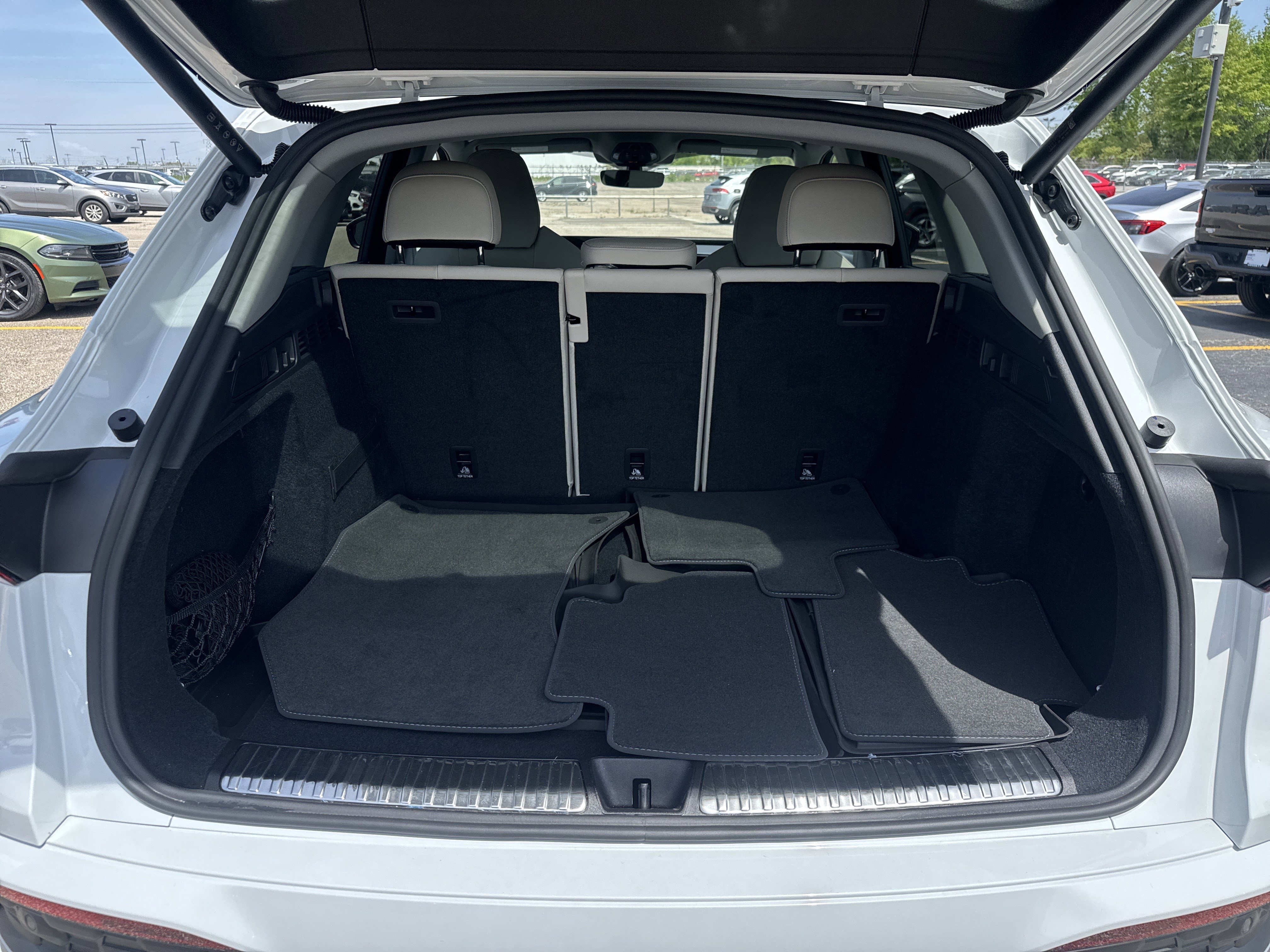 Certified 2025 Audi Q5 Premium Plus w/ Premium Plus image 6