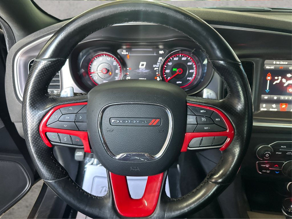 Used 2020 Dodge Charger SXT w/ Driver Convenience Group AWD/4WD image 27