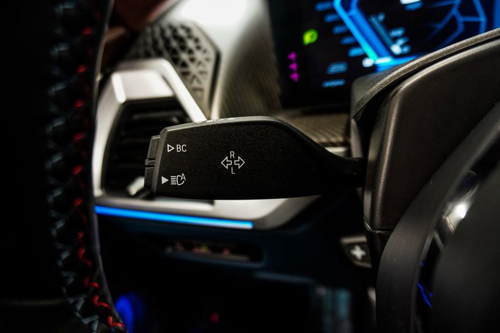 Used 2024 BMW XM image 25