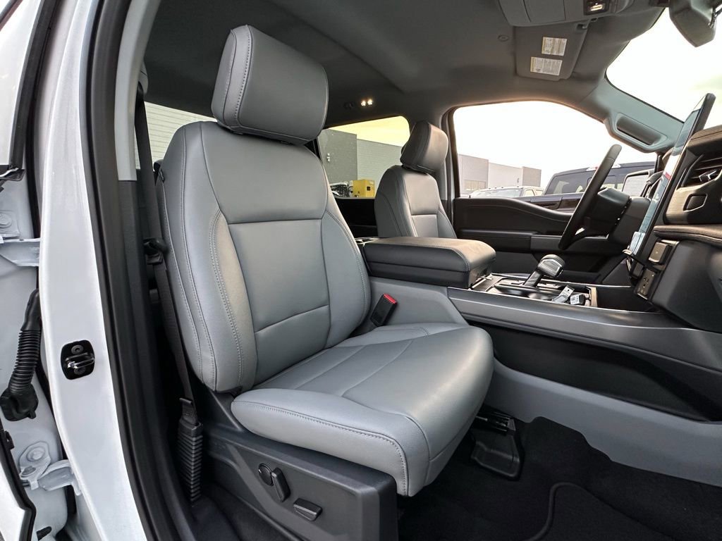 New 2025 Ford F150 Lightning Flash image 70