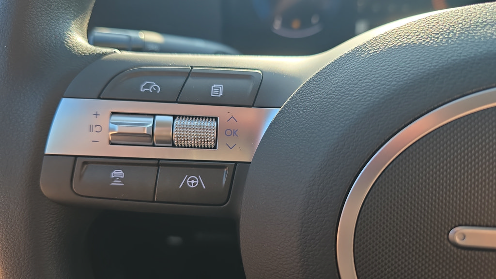 New 2027 Hyundai Kona SE AWD/4WD image 24