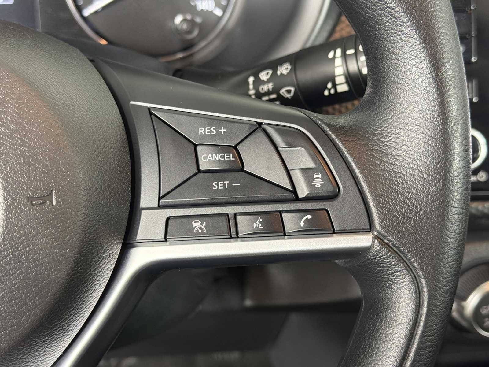Used 2024 Nissan Kicks SV FWD image 24