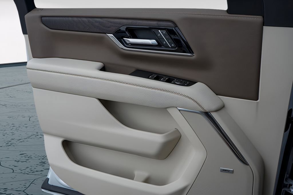 New 2026 GMC Yukon XL Denali w/ Denali Reserve Package AWD/4WD image 15