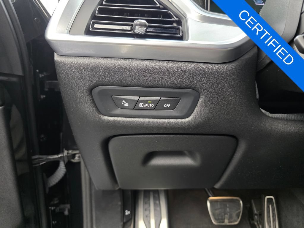 Certified 2024 BMW X5 xDrive40i w/ M Sport Package AWD/4WD image 26